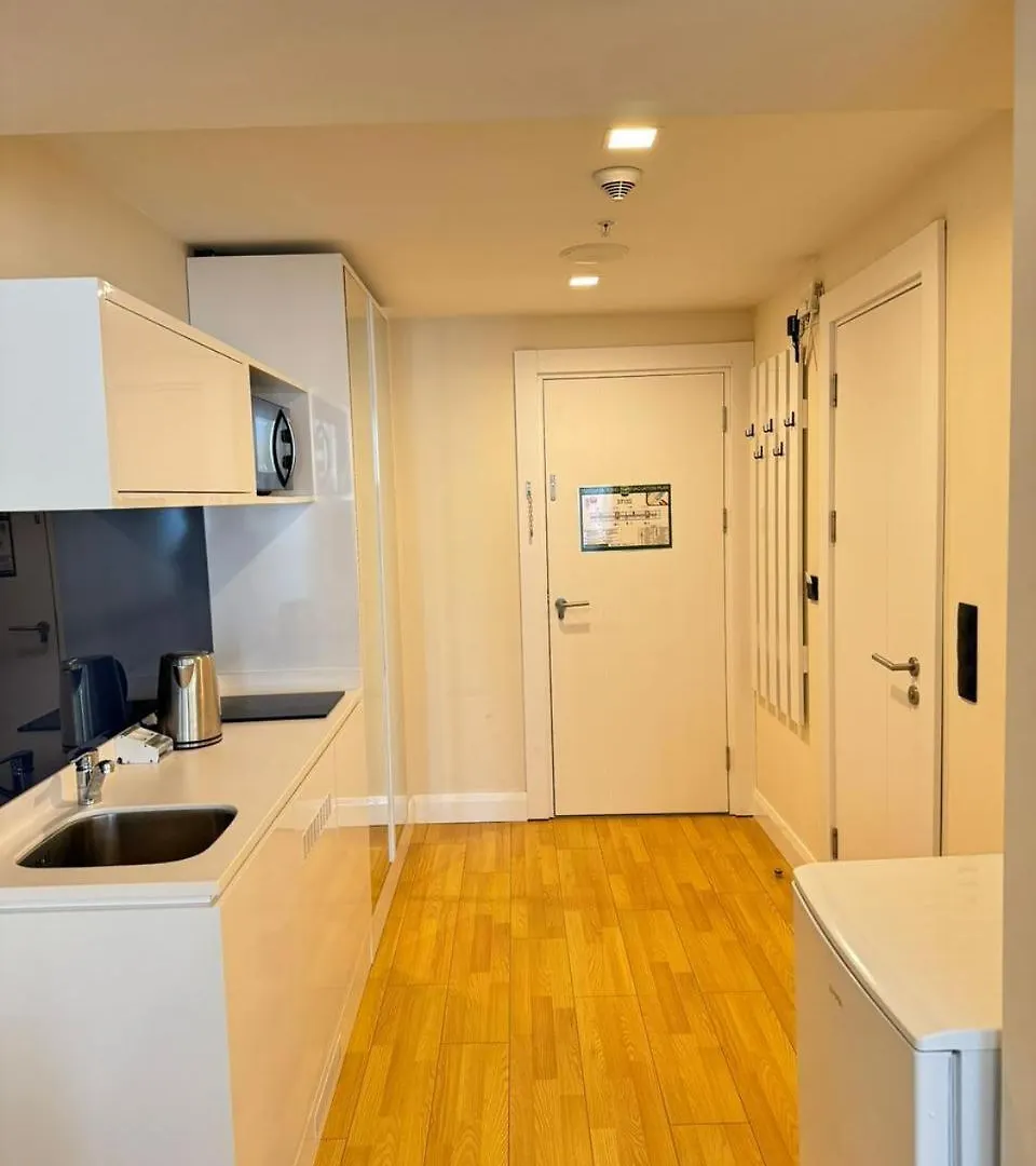 Btm Apartment N1 Batumi